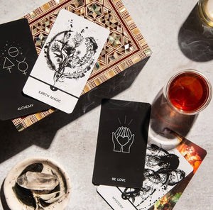 TAROT READINGS